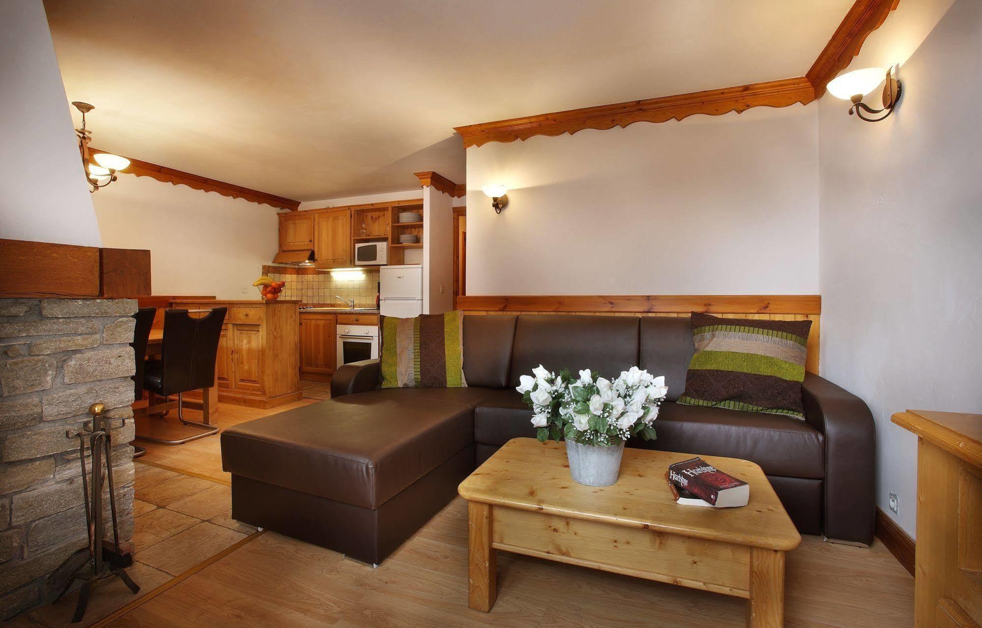 Chalet Des Neiges Oz En Oisans Exterior foto